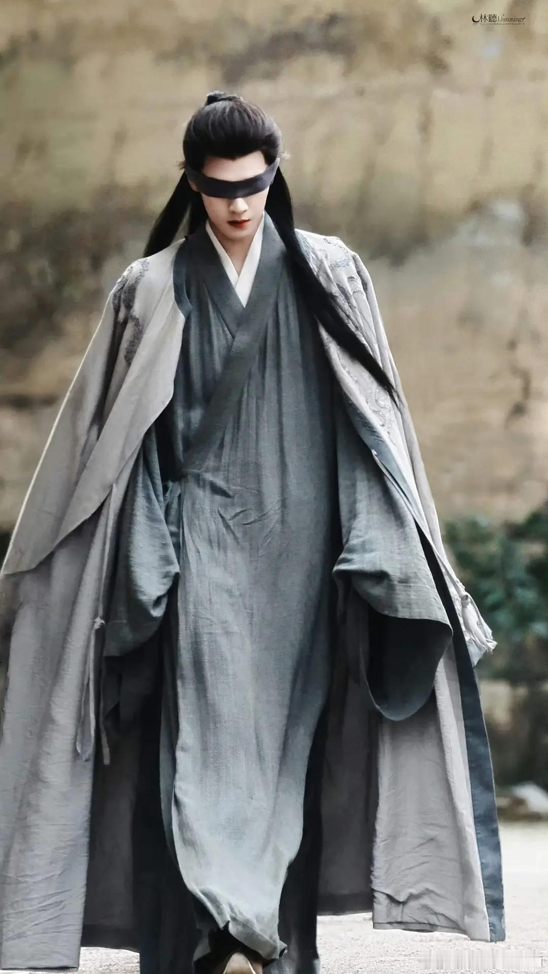 李昀锐言尚披发路透，上神下凡，清越脱俗，气度不凡，太绝了