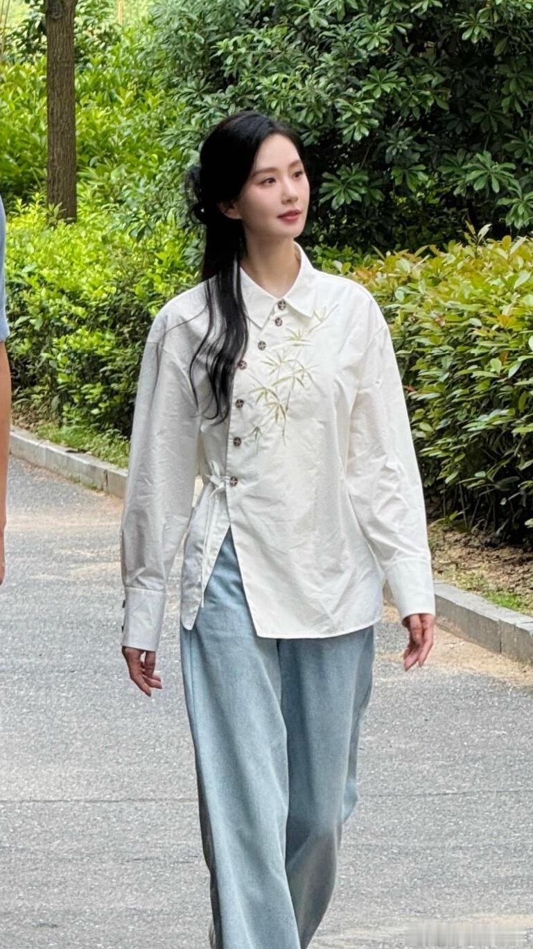 江西偶遇刘诗诗撒贝宁水哥拍摄，刘诗诗这套也太美了​​​