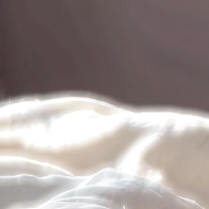 每个人的心中都有一道光，那就是自己对未来美好生活的憧憬，现实中也同样有一道光，那