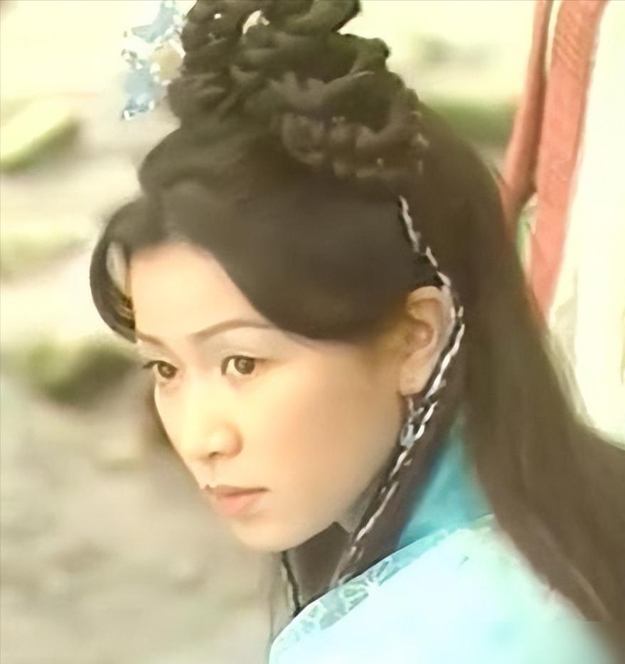 你敢信？射雕里插满骷髅的九阴白骨爪，竟是金庸改了三次的正宗道家神功！梅超风陈