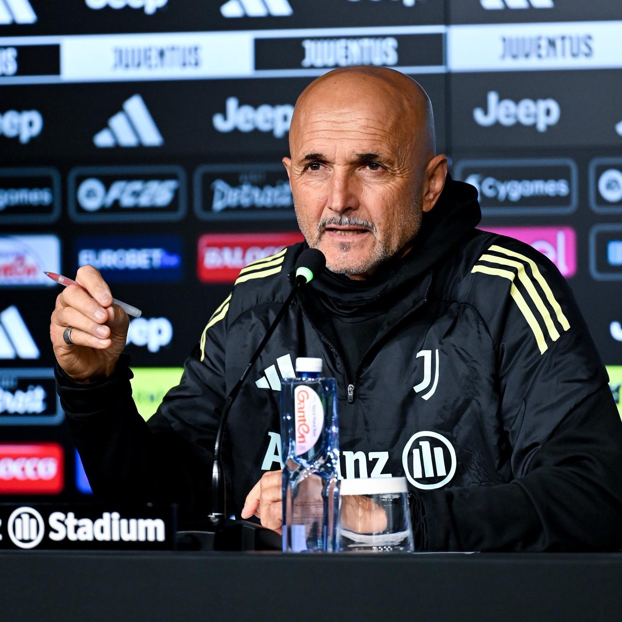 斯帕莱蒂赛前新闻发布会：“博加的技术和对球的感知能力使他能够胜任其他位置。他