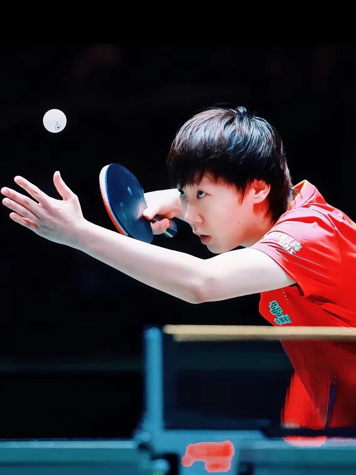 今晚，请把最热烈的掌声！送给王曼昱！王曼昱3-0张本美和，今晚又是一个痛快