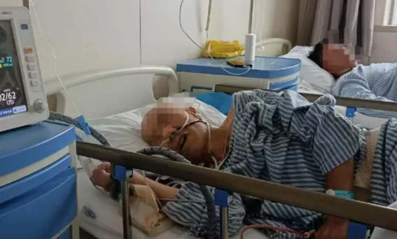 “太缺德了！”河南79岁老人肚子疼，医生诊断后被告知是炎症，回家静养就行，连药都