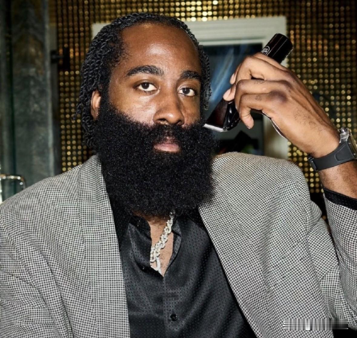 不是，真的有人认为交换来哈登可以帮助球队夺冠吗？？无论是森林狼，亦或是火箭，他们