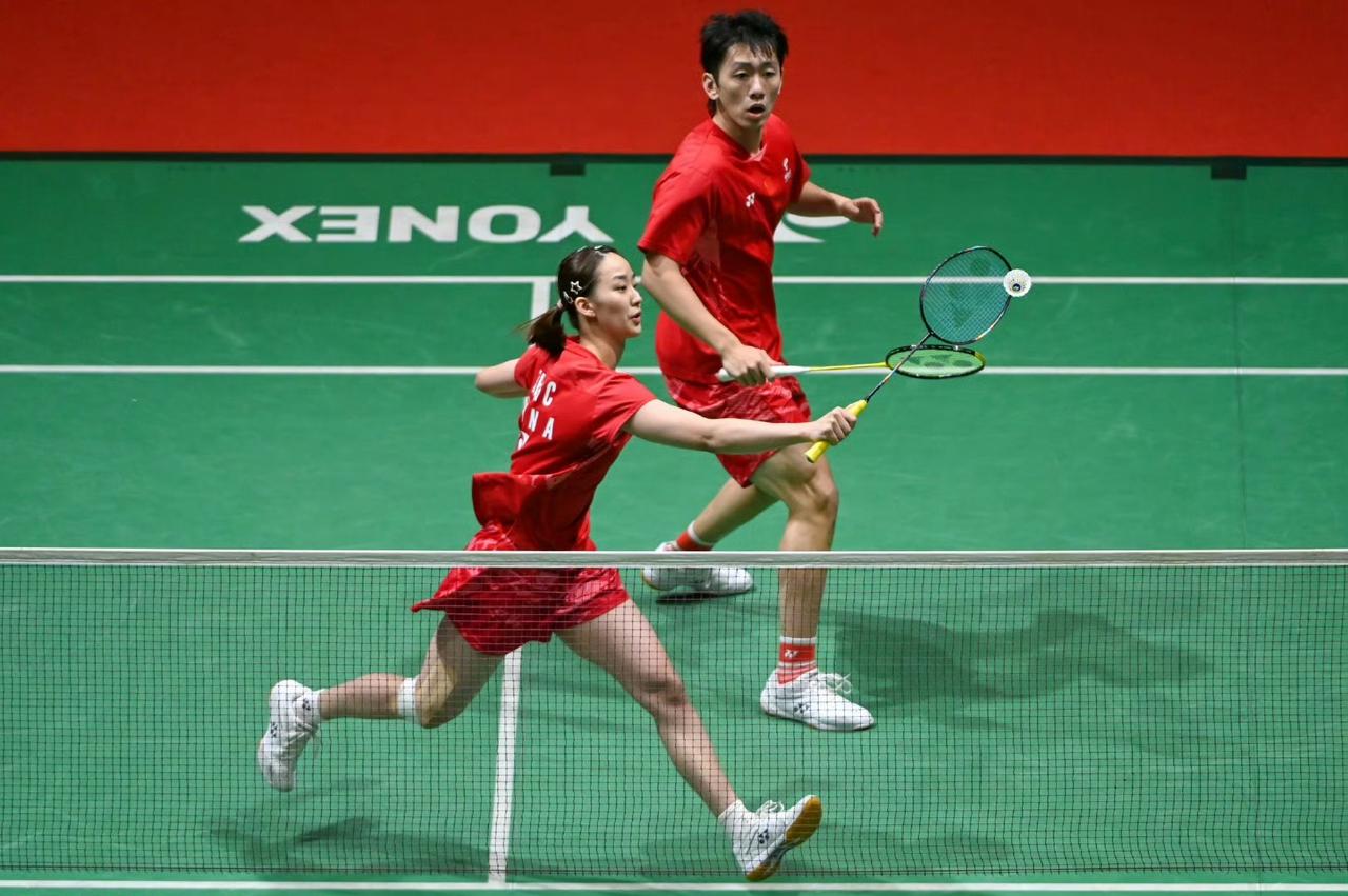 胡哲安、胡珂源/林祥毅“青春风暴”冲四强!今天，羽毛球超级300法国奥尔良大师