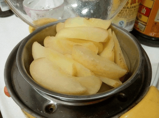 苹果蒸着吃能排毒? 冬季水果有哪些花样吃法?