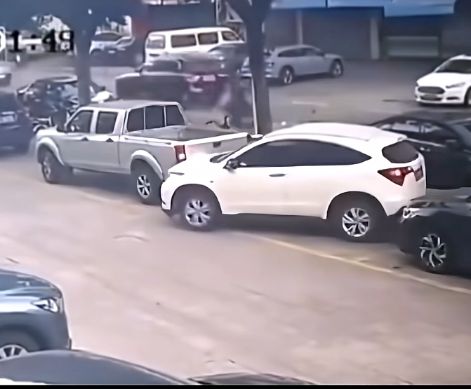 讲究人，一点没动黑车！