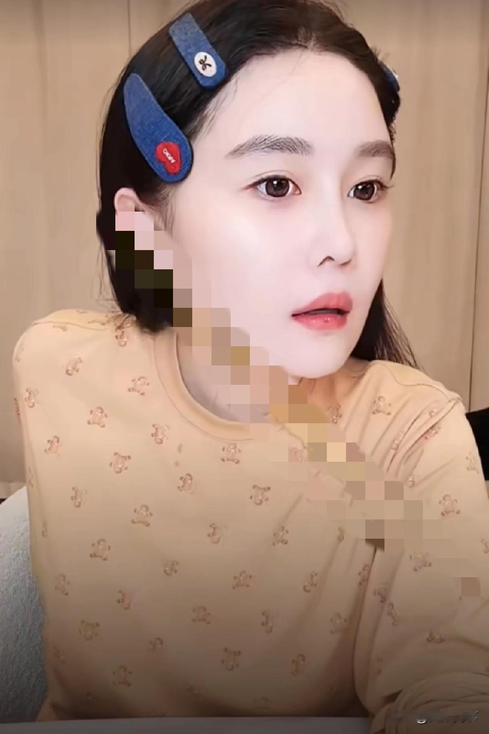 四川可乐拜访师父球球！ 四川可乐参加完T佑婚礼，离开锦州