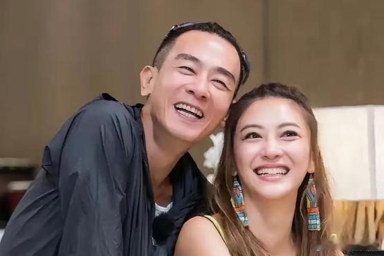 终于知道陈小春为什么会娶应采儿了，原因很简单，因为在应采儿身上，有一个陈小春永远