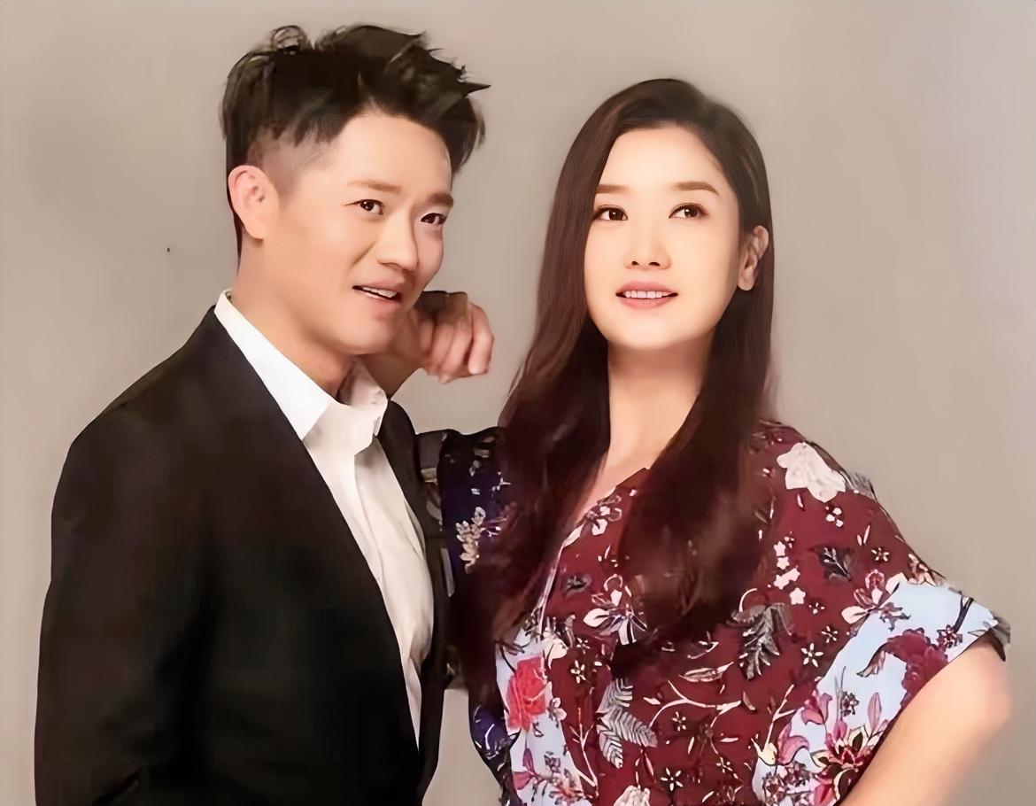 我敢说，曾毅这件事出来了之后最难过的不是喜欢他的粉丝们，而是已经搭档了27年