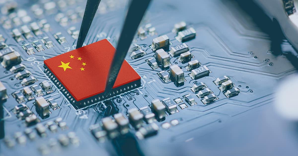 韩国工程师点破真相：中国芯片最可怕的地方，是它能“自主呼吸”。最近芯片圈有两件