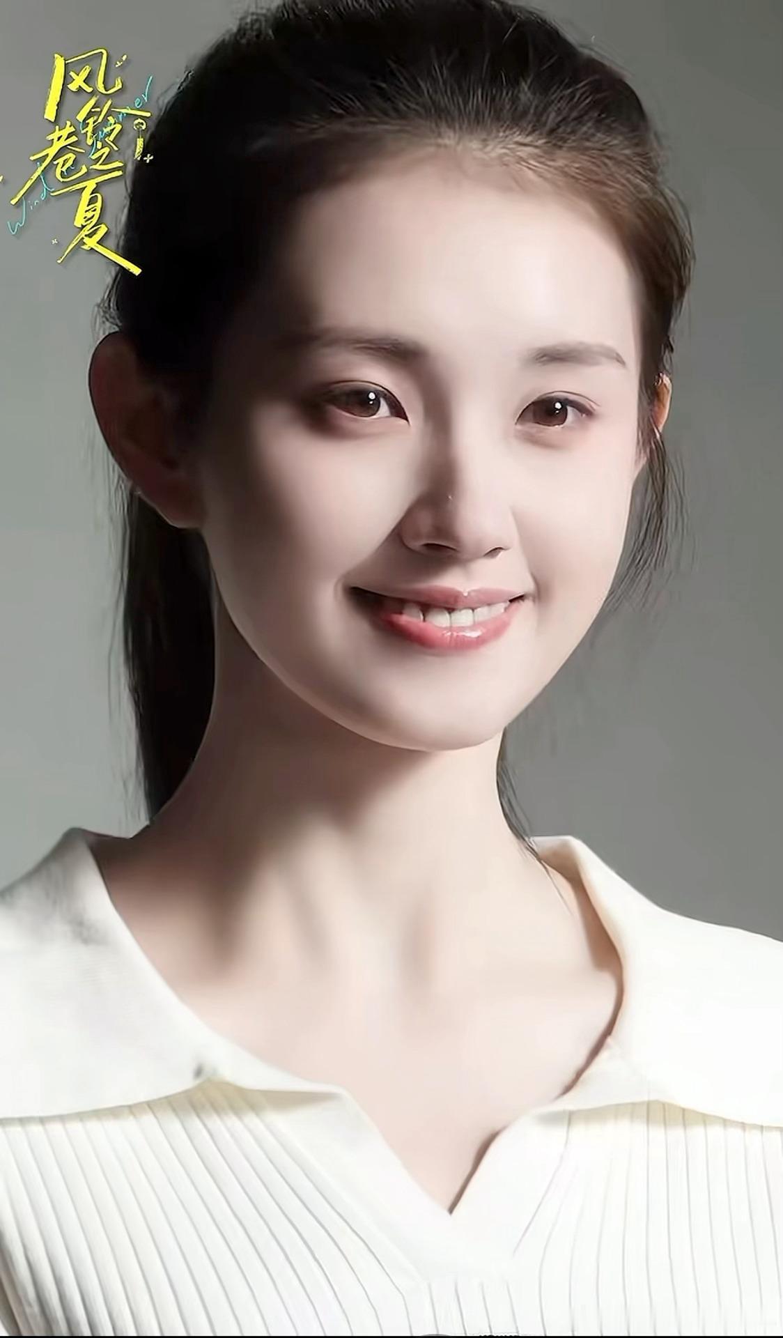 #郭宇欣#郭宇欣部分定妆的《风铃巷之夏》火爆预约中……​