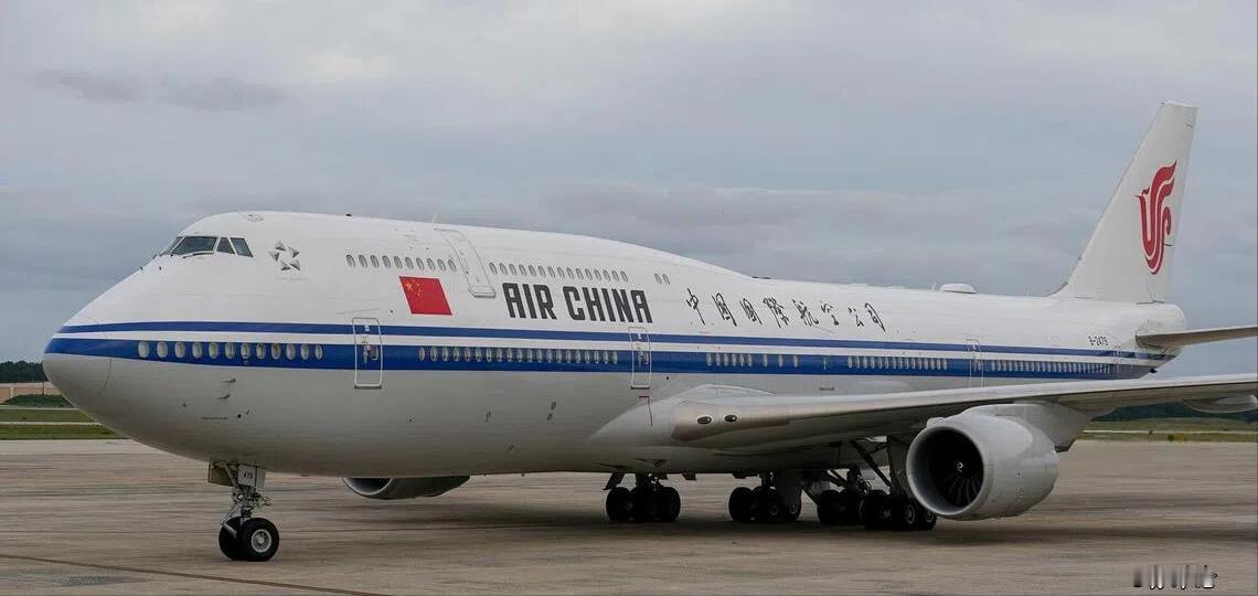 此等杂音实属荒谬！外媒报道，美国主要航空公司反对增设美中直航航班。代表美国航空
