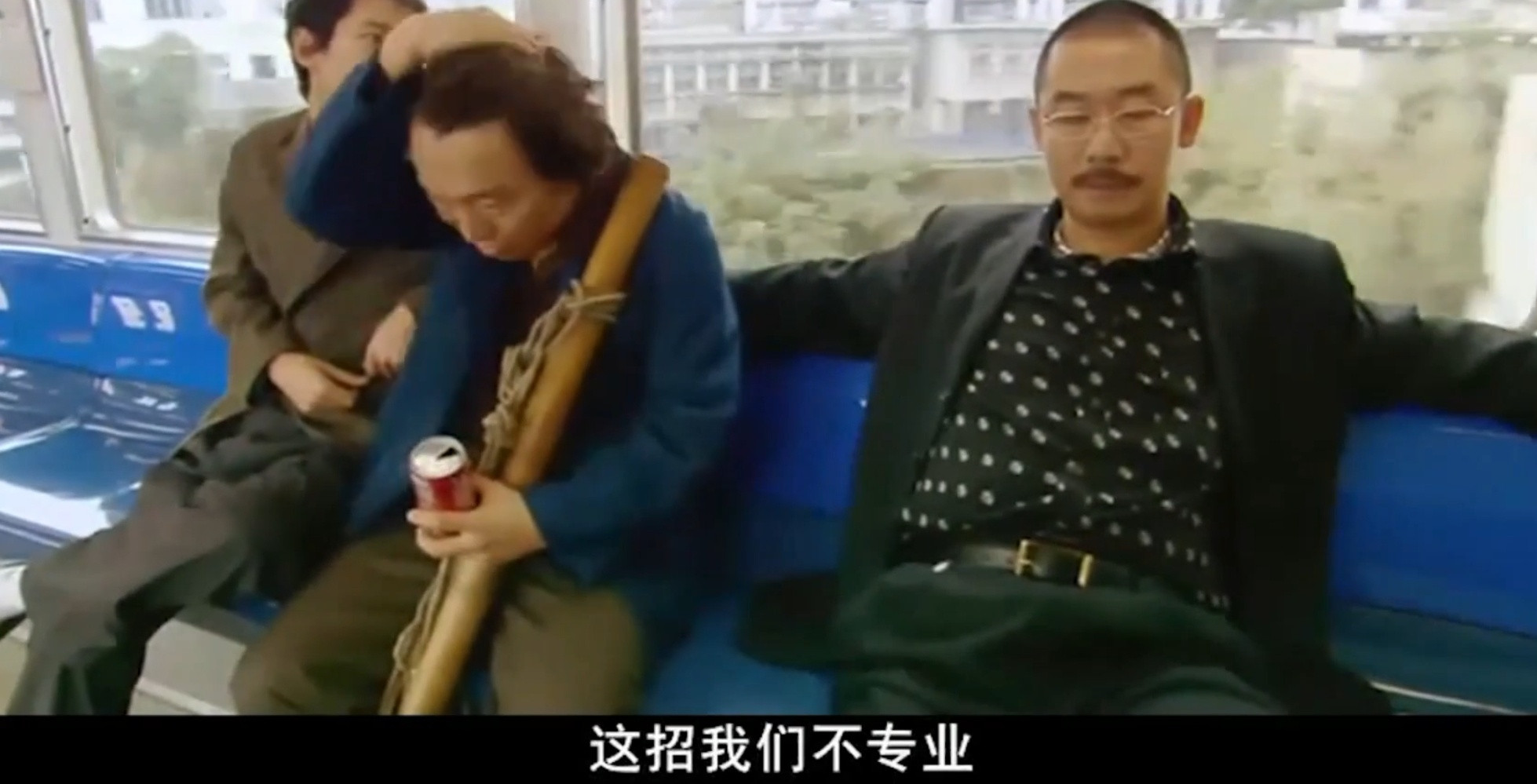 刷黑稿的群里出内鬼了，连话术文档都被理想的法务部拿到了这些事情本身不稀奇，网上所