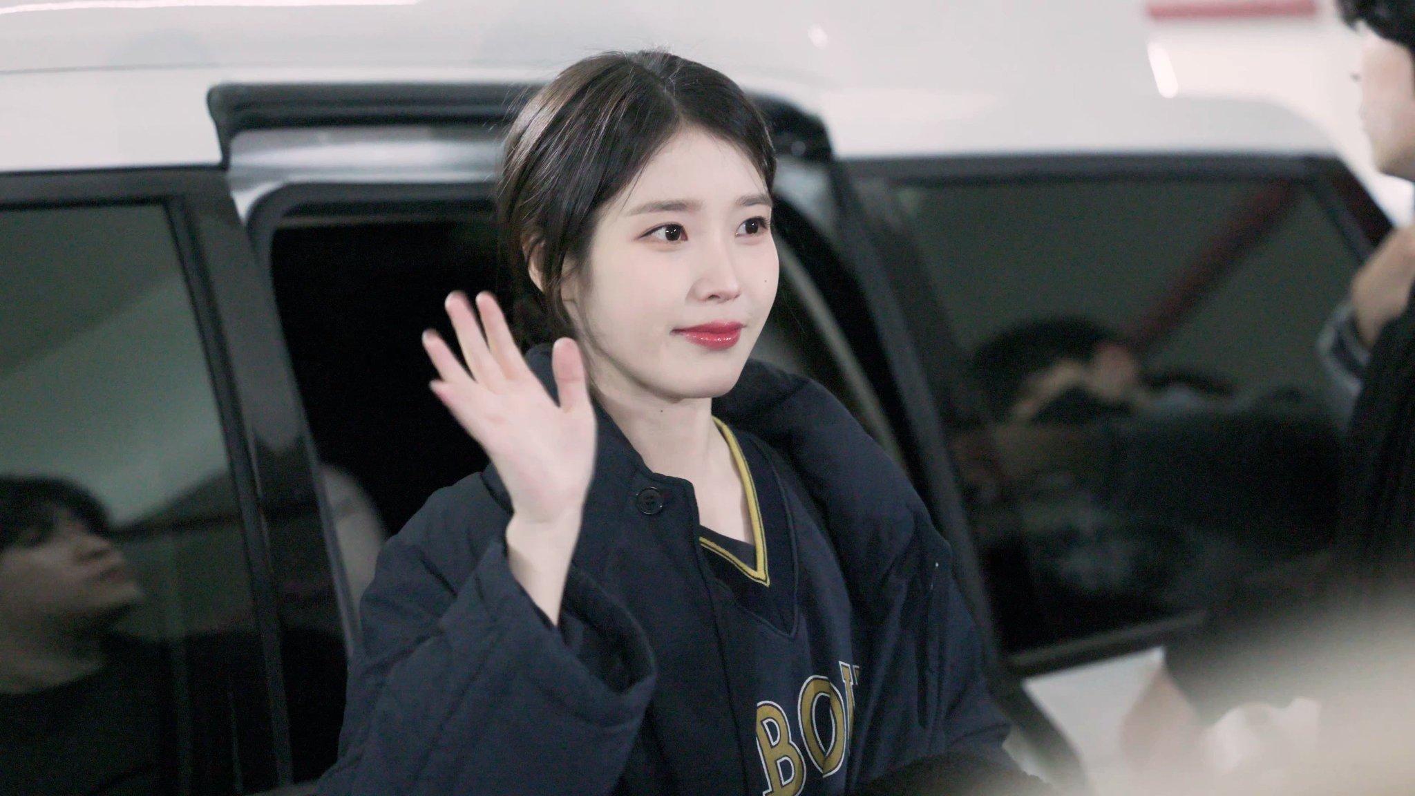 IU🐥IU李知恩韩剧《苦尽柑来遇见你》onlyU消息–25