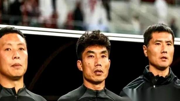 一觉醒来，天变了。传了那么久的国足主帅，名单里居然没有郑智。我第一反应也是“