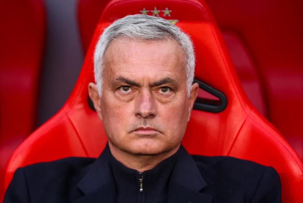 纽卡斯尔5年了，几乎一无所获！如果是穆帅执教，绝无可能！纽卡斯尔本赛季十分拉胯