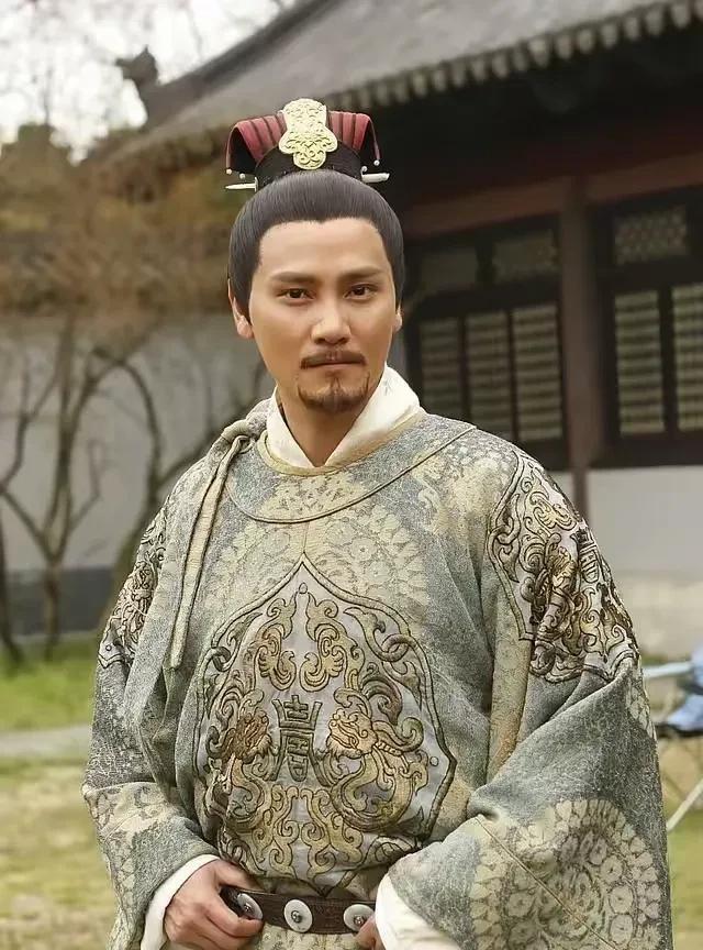 赵构能够稳定南宋，并不是他多么厉害，而是他是当时仅存的两位皇子之一，而英勇善战的