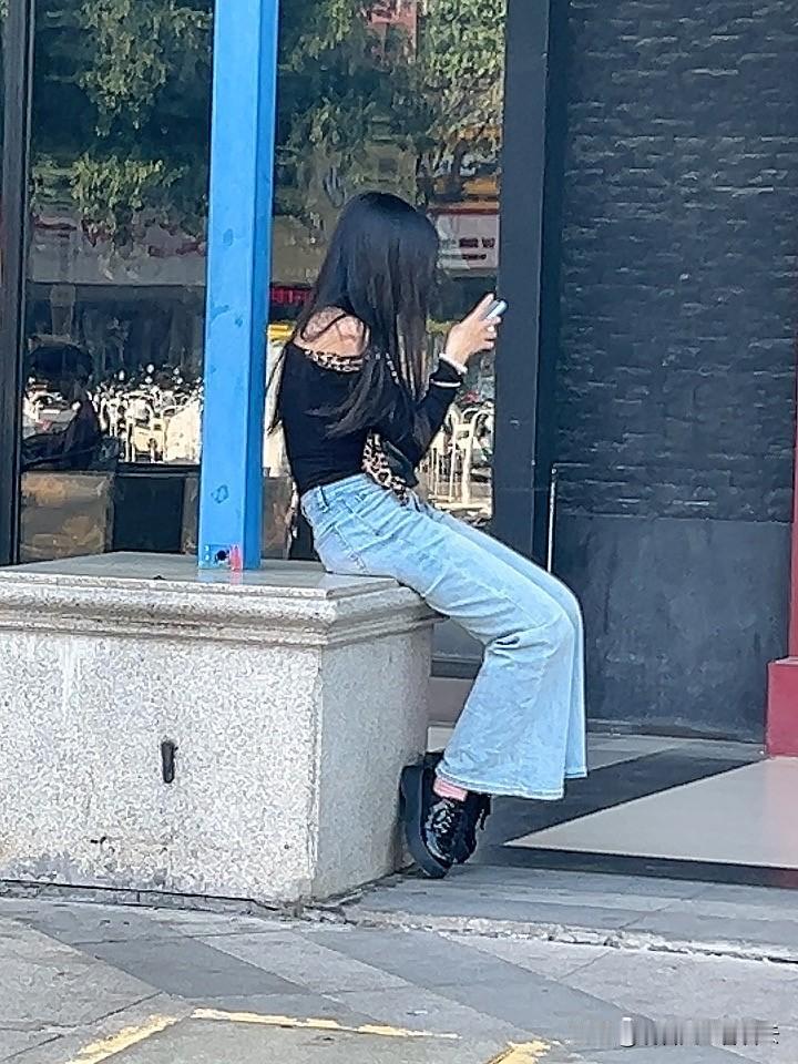 为什么很多看起来长得不错的女人最后却没有嫁到一个好人家呢？个人觉得女人有了一