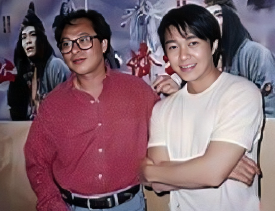 1994年，拍摄《国产凌凌七》袁咏仪用锤子和锥子帮周星驰取子弹的戏时，袁咏仪说：