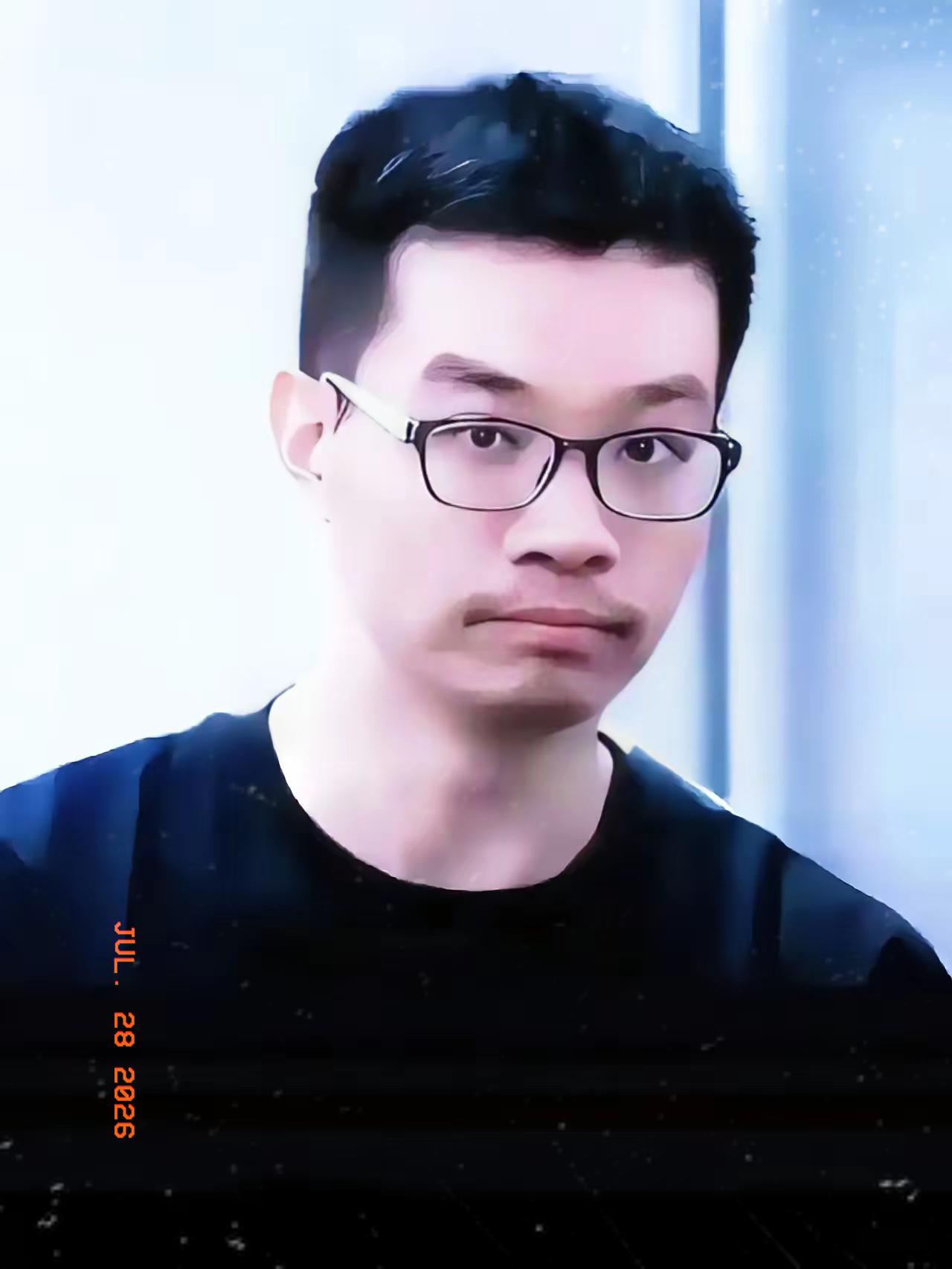 谁能料到，一场惬意的海外度假，转眼间会沦为一场难以脱身的困局。不久前，徐泽伟还