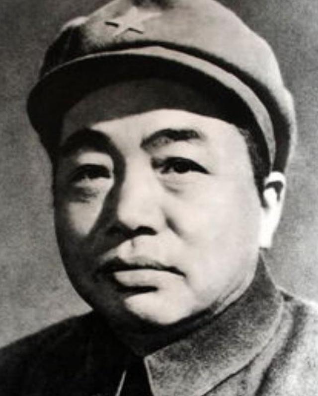 彭德怀打仗那么厉害，为何带出来的名将却不多？陈毅当年“评价一语中的”，至今令人深