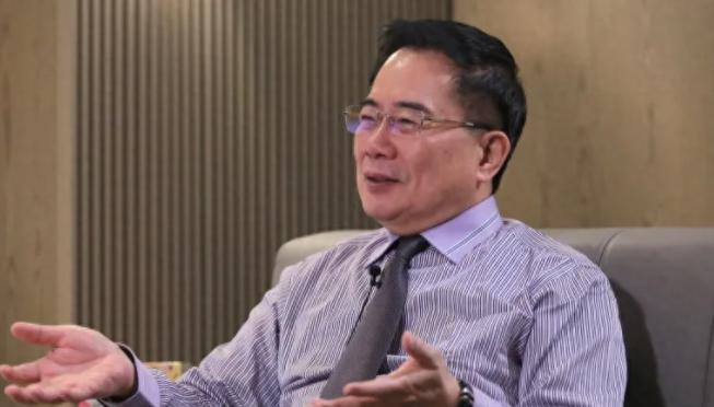 在统一台湾的问题上，蔡正元提出了三个条件，才能保住统一台湾的稳定。三个条非常清楚