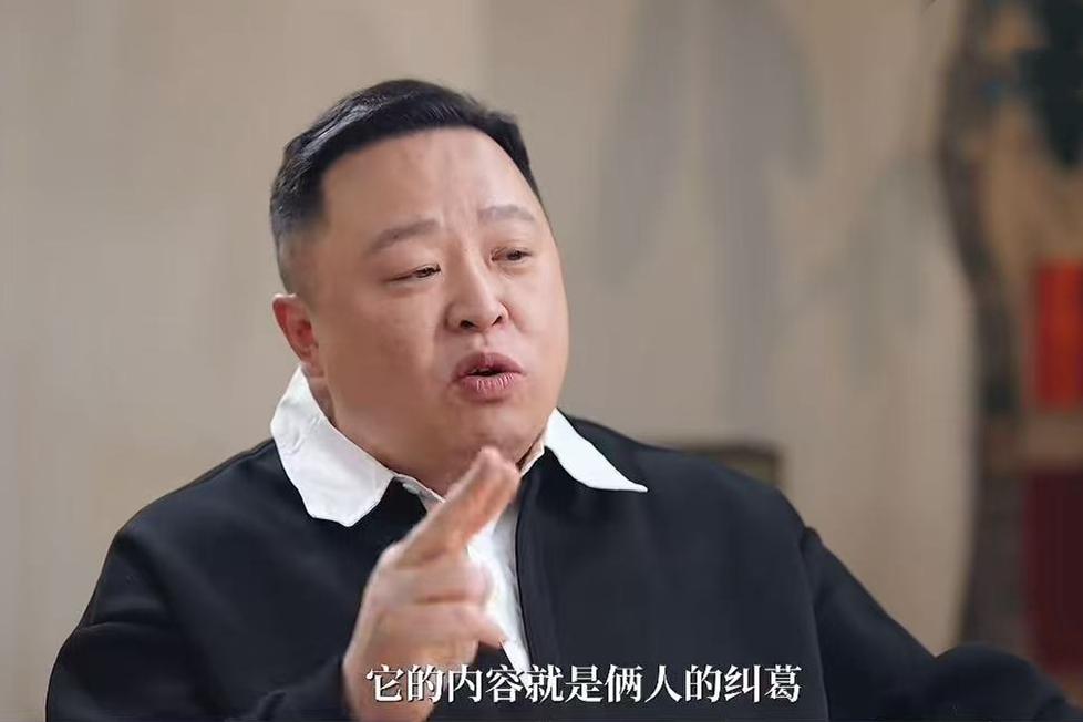 阎鹤祥遭非议，在家晒幸福在外卖惨，不提郭麒麟没关注度更没资源！阎鹤祥接受新世相专