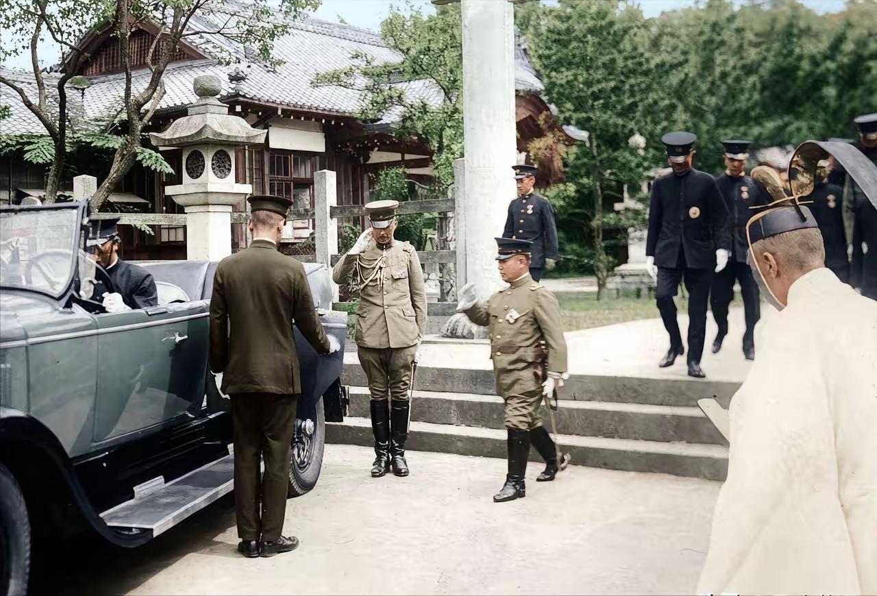 这是1928年5月的老照片，人物为日本皇族久迩宫邦彦王，陆军大将，昭和天皇岳父。