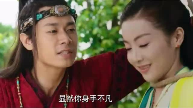 边城警魂》片段:两美女被囚禁,并遭捆绑堵嘴_