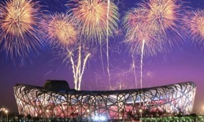 说出来你可能不信：当年中国办奥运，国际奥委会的委员能因为一块地砖的颜色跟你较劲；