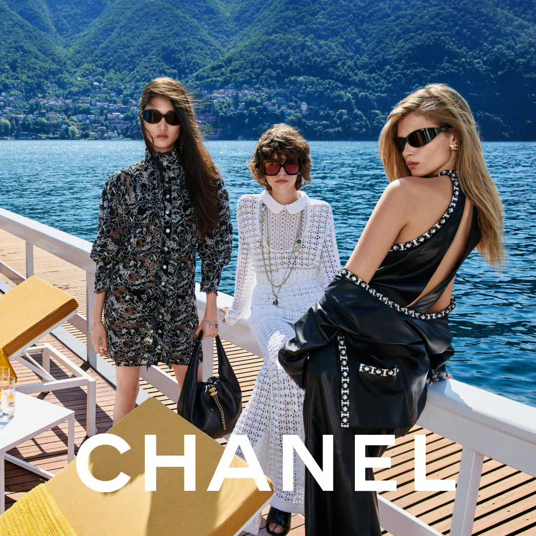 香奈儿2025/26早春度假系列假日衣橱广告大片模特IdaHeiner，Ali