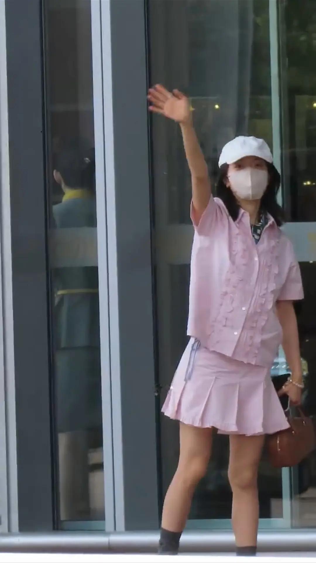 赵今麦这么瘦反映出瘦了才知道条件有多差