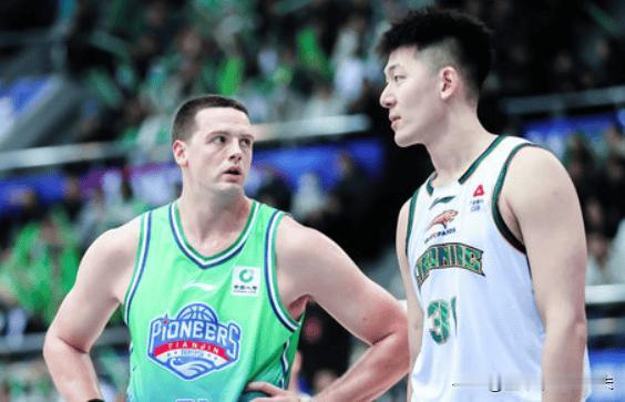 辽宁男篮小将张陈治锋一战成名！打天津11+9+2，大有作为。他才22岁的年纪正在