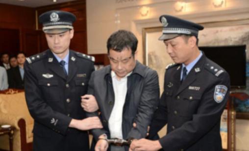中国稀土机密遭泄！中国稀土还“希罕”吗？副总经理叛国被判重刑，网友怒了：内奸何时