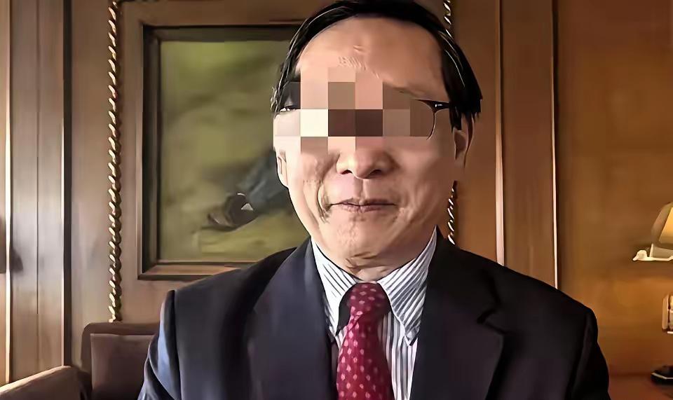 “太平洋不是哪个国家承包的鱼塘。”就这一句话，全场安静了。澳媒主持人莎拉