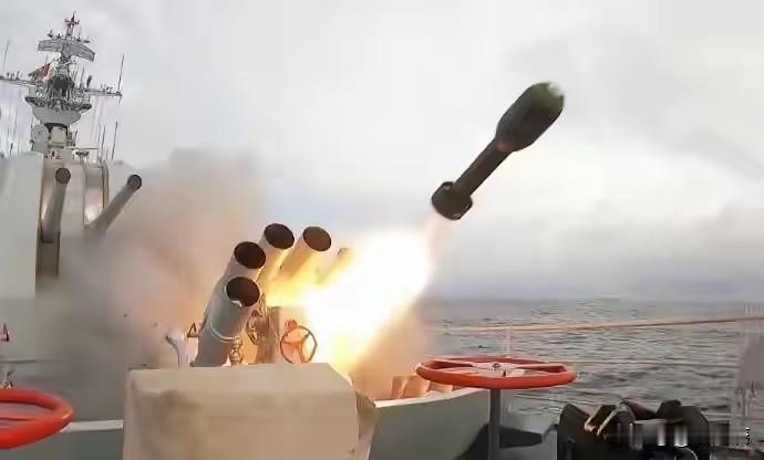 中国亮剑黄海！甲午旧地的炮声，从来不是虚张声势！11月24日清晨6点，刘公岛