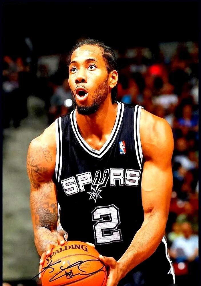 谁能想到，解放伦纳德的竟不是哈登。新换来的马瑟林，主场首秀对掘金，替补上来直