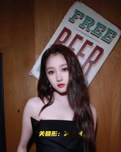 至今没有发现个子高腿长身材苗条的缺点啊！​​​