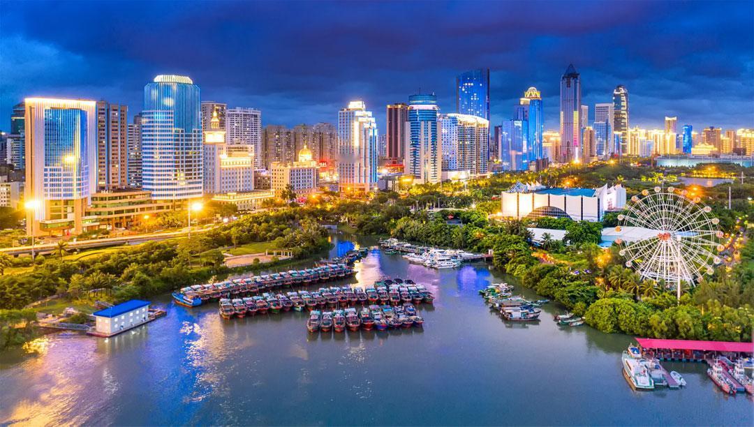 价值重构！2015年10月，海南海口房价均价7265元；2016年10月，海