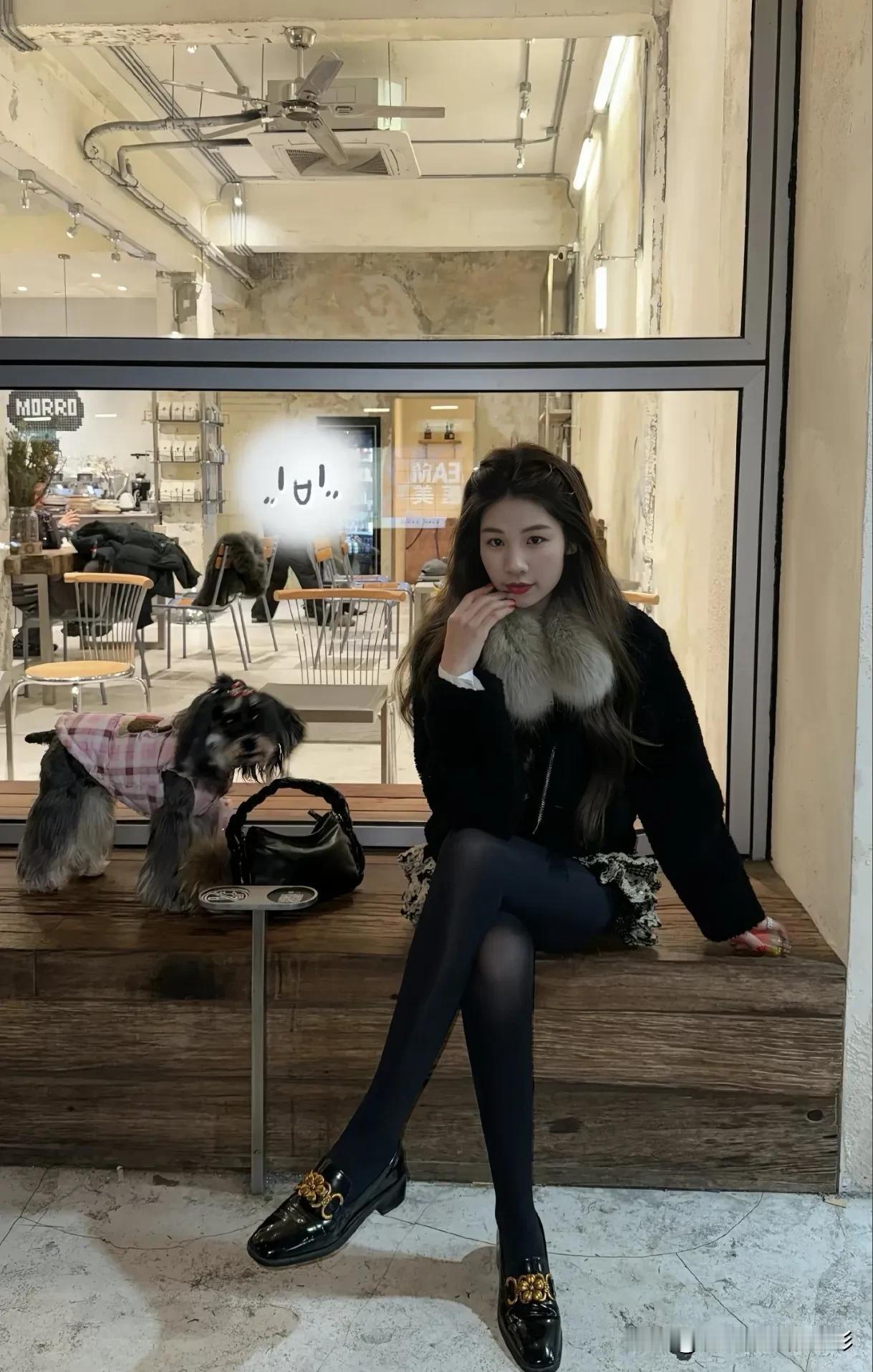 不想过挣得比他多回家还要洗衣做饭伺候他的日子[呲牙笑]