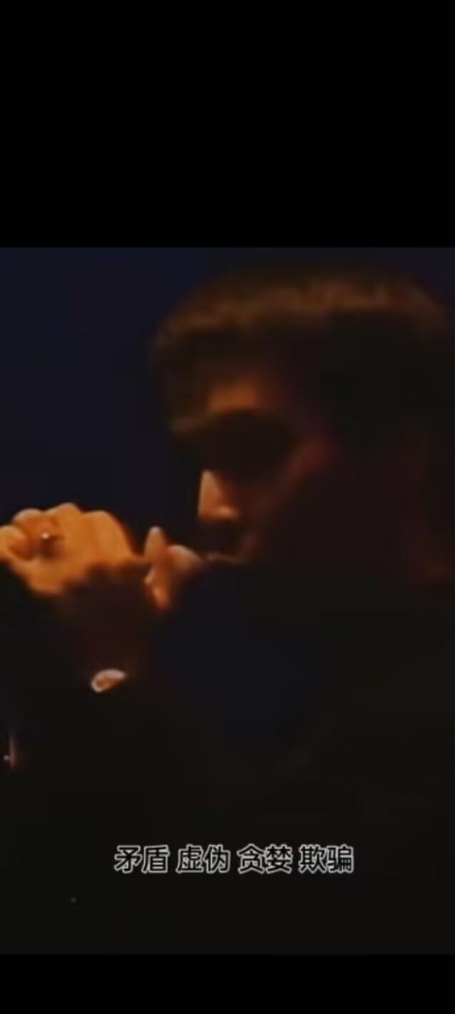 窦靖童说她从来不为钱发愁，因为母亲王菲的家底还是比较雄厚的，王菲的资产主要集中在