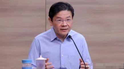 太扎心了！新加坡总理黄循财，前脚刚把和日本的关系升级成战略伙伴，后脚就跑来敦促中