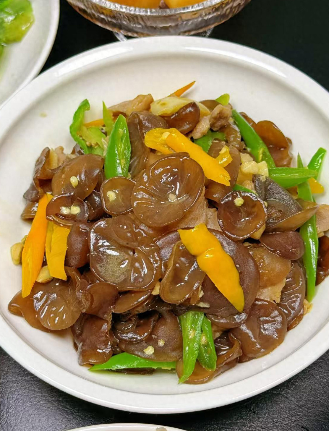 🌞春天手脚冰凉没精神？多吃这3道“升阳菜”，补足阳气少生病春天明明天气暖和了