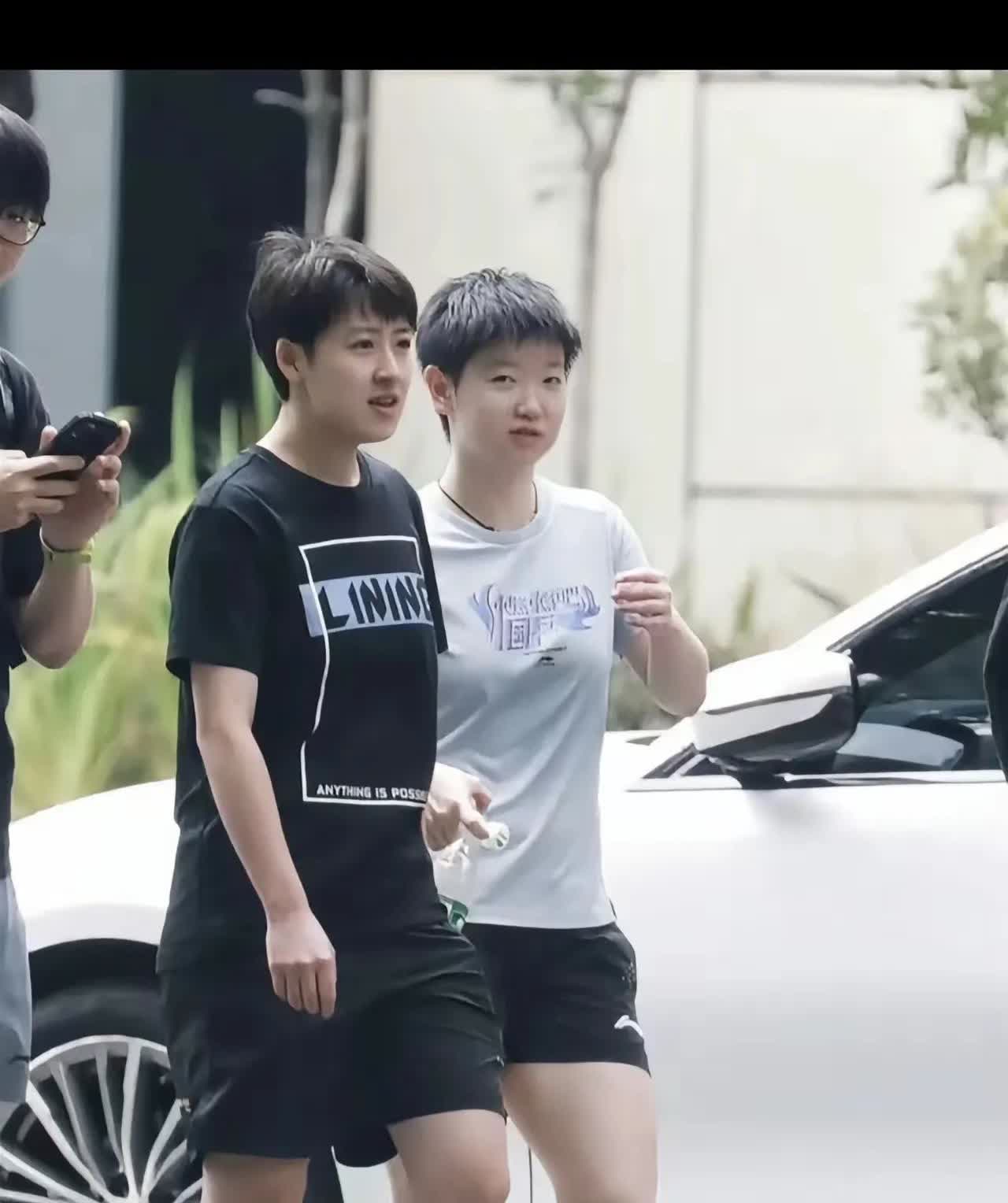 6月18日，中午好！12：13分又是一个美好的午休时间，这会而说点啥好呢！哈