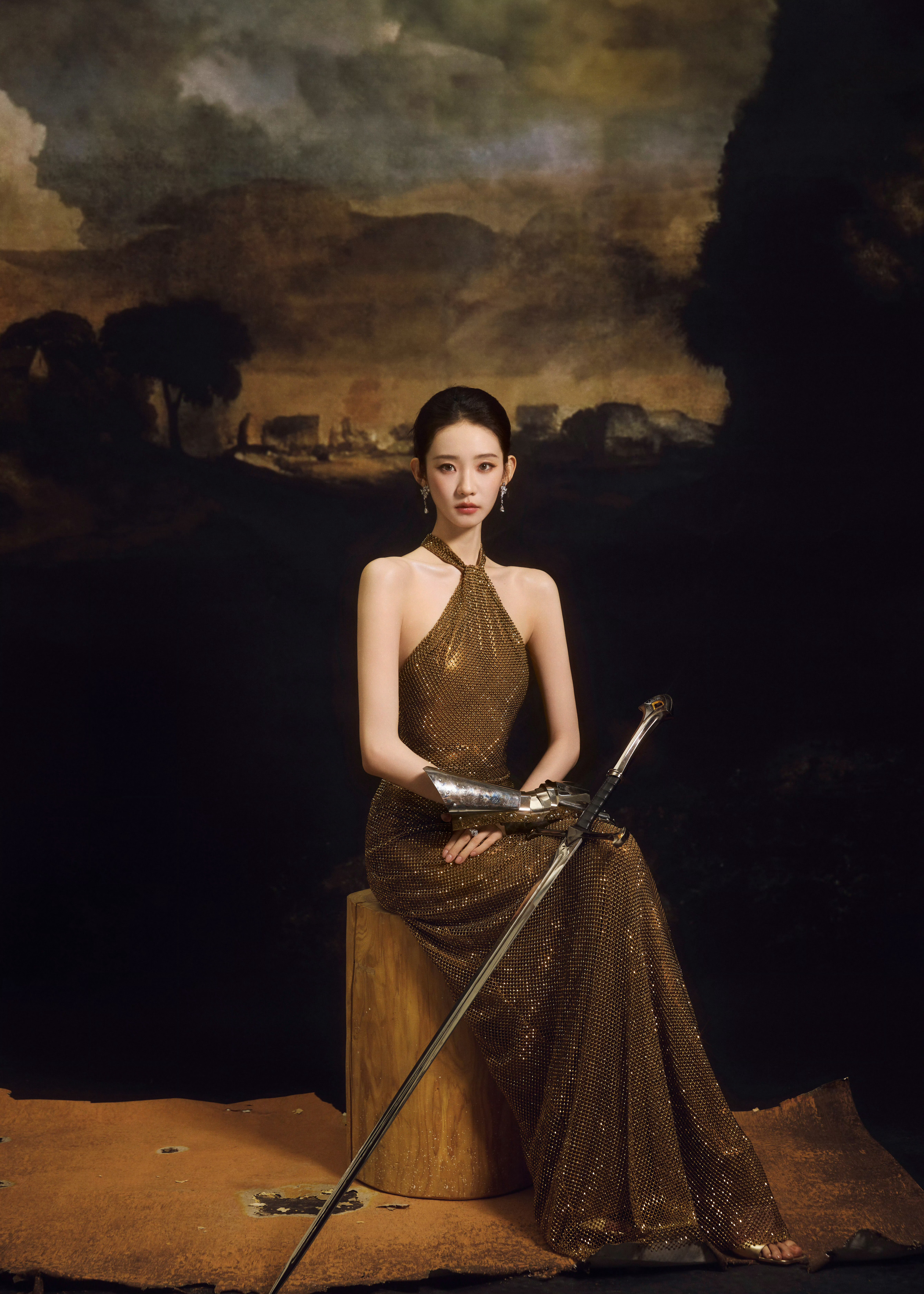 张艺凡费加罗herself之夜金色礼服​​​