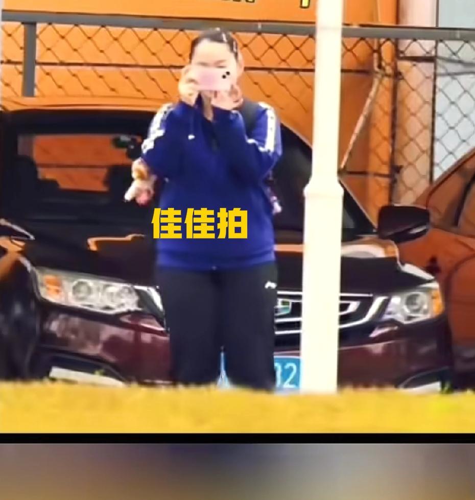 国乒都是喜剧人成都封训欢乐多你拍我，我拍你鸣谢树透社，草新社，河坐社！感