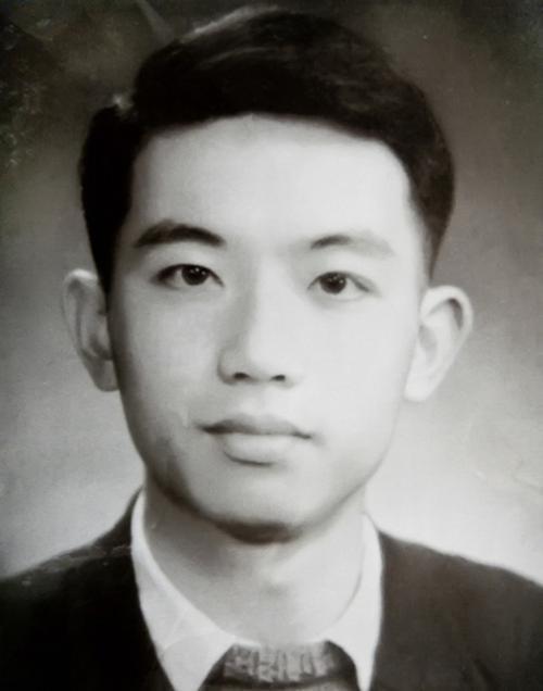 21岁拒绝外交部两次邀请，这个书香子弟，后来成了中国外交“活字典”1956