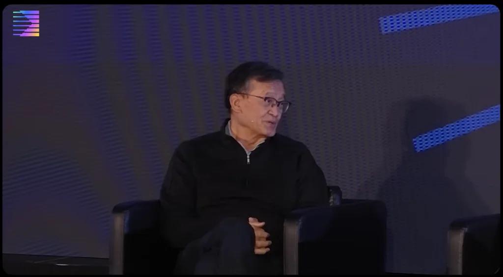 英特尔要做内存了？放话硬刚海力士！在错过了移动互联网、云计算和AI大模型的三