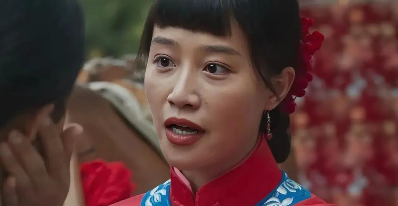 追剧《生万物》银子把自己嫁给了宁学祥，却把自己的第一次给了铁头。